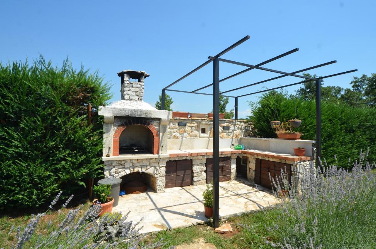 Villa Margherita Kanfanar Exterior photo